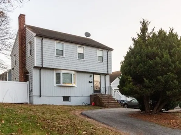 41 Welles Ave, Dorchester, MA 02124