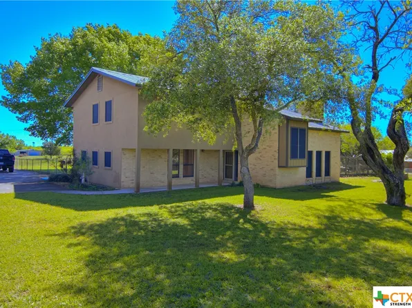 119 Placid Hts, Seguin, TX 78155