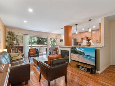 300 Glenwood Cir APT 295, Monterey, CA, 93940