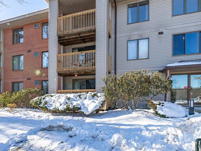 300 Candlewood Park #336, Nashua, NH, 03062