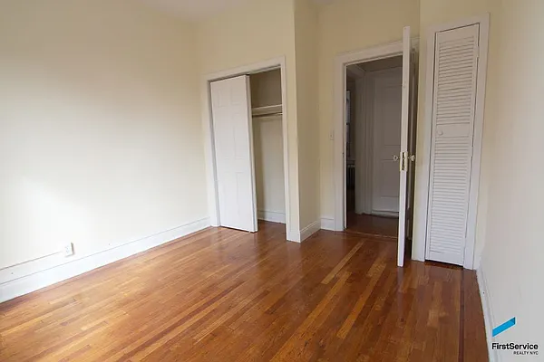 Rented by FirstService Realty (legacy) | media 16