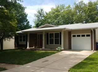 660 Twigwood Dr, Ballwin, MO
