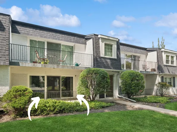 1125 Royal Street George Dr #108, Naperville, IL 60563