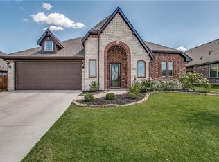 3402 Paisley Dr, Midlothian, TX 76065