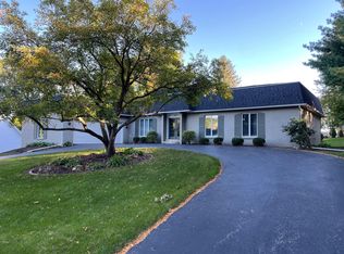 2475 Fairway Ct, Bettendorf, IA 52722