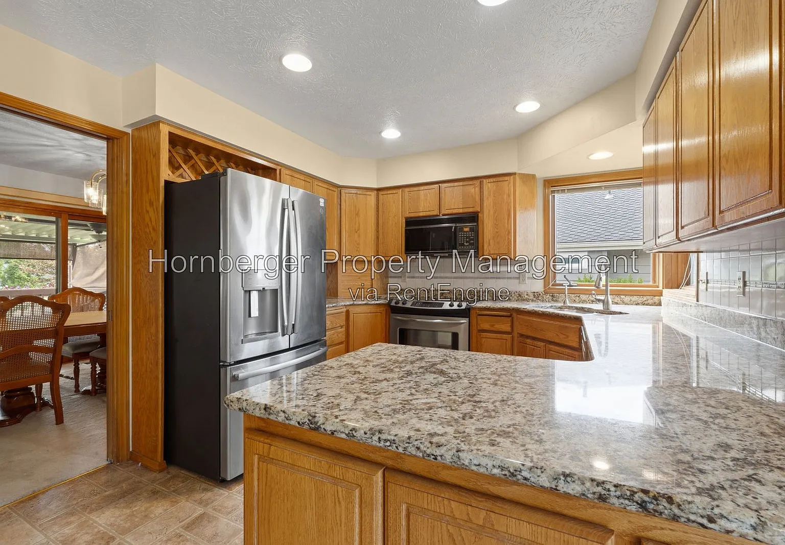 3 bed, 1.5 bath, 2097 sqft, $3,500 — Photo 1