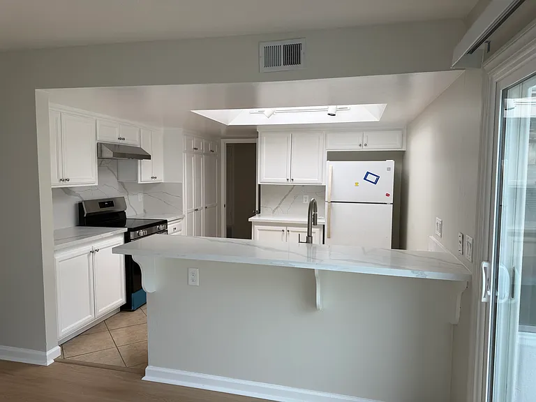 36672 Port Sailwood Dr — Photo 4