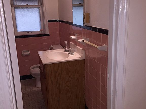5th image of 5866 Nottingham Ave APT 2W