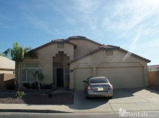 19947 N Coyote Lakes Pkwy, Surprise, AZ 85378
