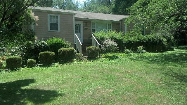 1st image of 310 Hermitage Dr