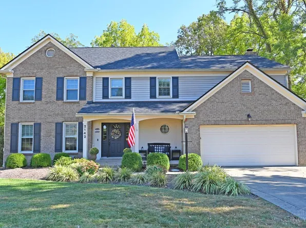 2142 Berkshire Club Dr, Cincinnati, OH 45230