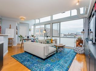 327 3rd St #PH02, Jersey City, NJ 07302