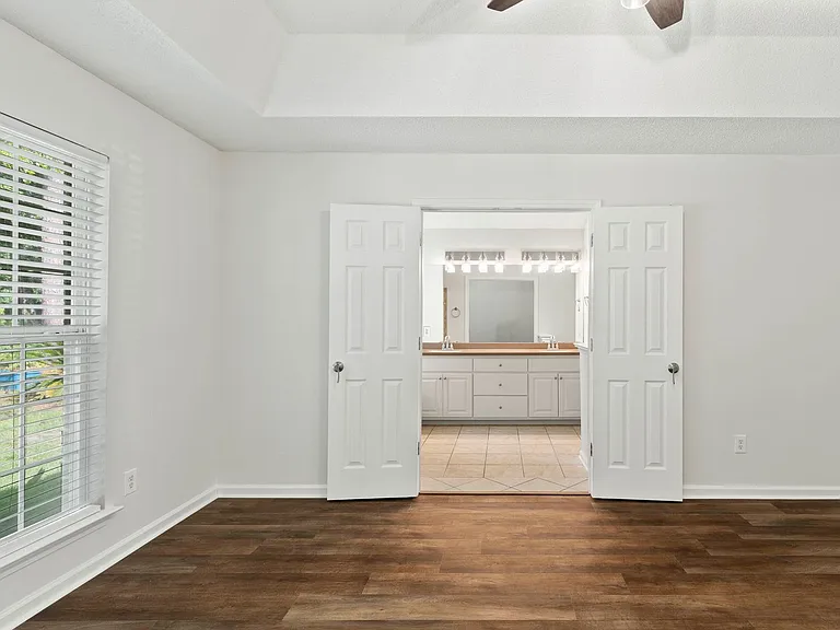 371 Marshview Dr — Photo 18