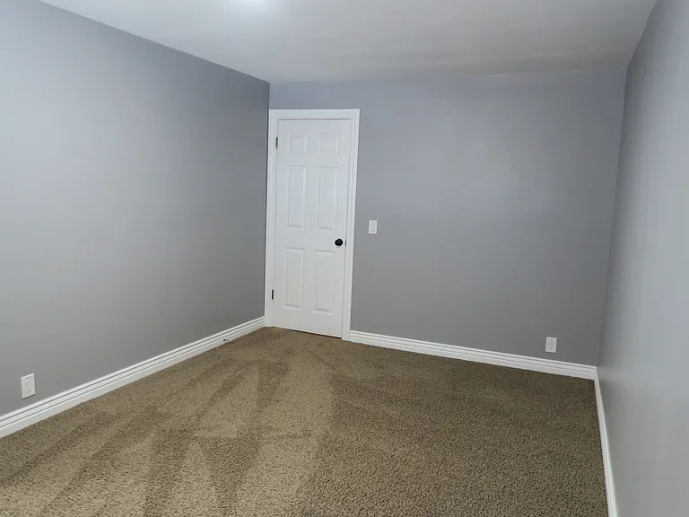 7811 S Chadbourne Dr #B — Photo 10