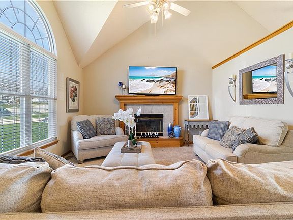 5th image of 1133 Willow Ln