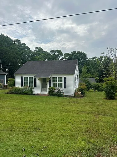 6015 Mitchell St Photo 1