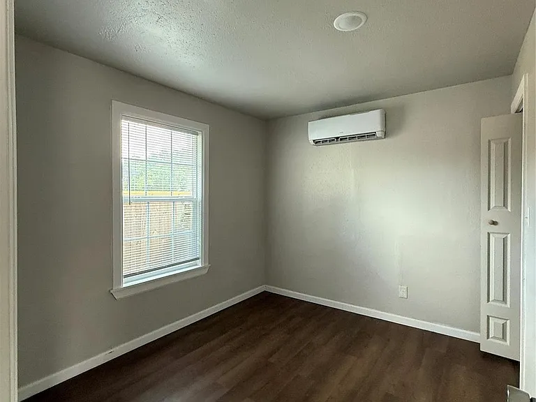 8510 Safeguard St #2 — Photo 13