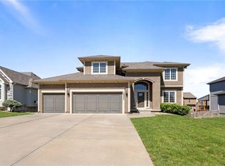 19352 W 210th St, Spring Hill, KS 66083