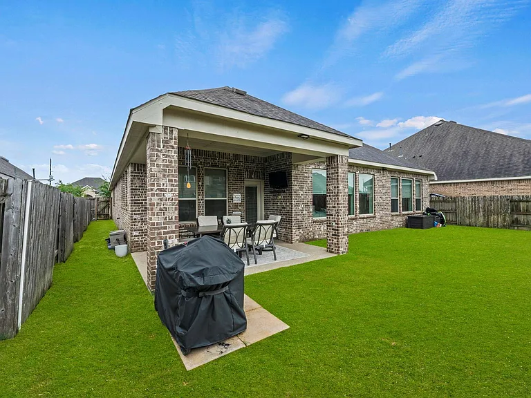 6811 Andorra Cove Cir — Photo 14