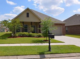 39250 Superior Wood Ave, Gonzales, LA 70737