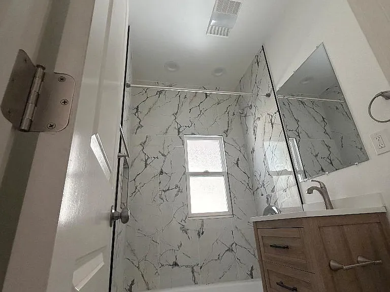 311 N Howard St #4 — Photo 17