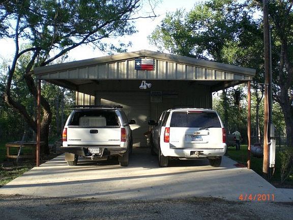 3rd image of 835 Cottonwood Creek Rd