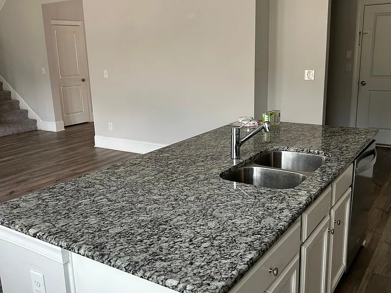 123 Vivian Ln — Photo 18