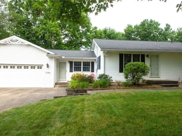 3385 Laurel Rd, Brunswick, OH 44212