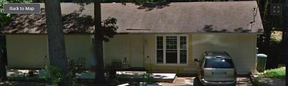 404 Hemlock Dr photo 1