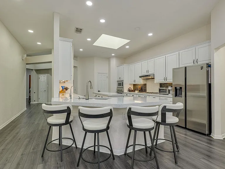 8908 Pepper Rock Dr — Photo 13