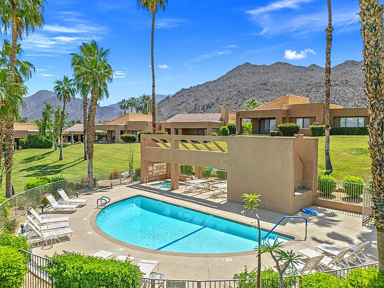 73416 Mariposa Dr — Photo 4