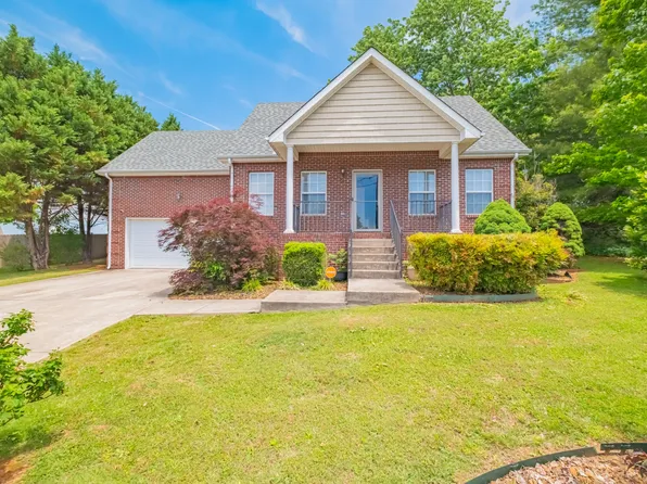 61 Brookfield Cir, Winchester, TN 37398
