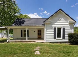 2727 Fly Rd, Santa Fe, TN 38482