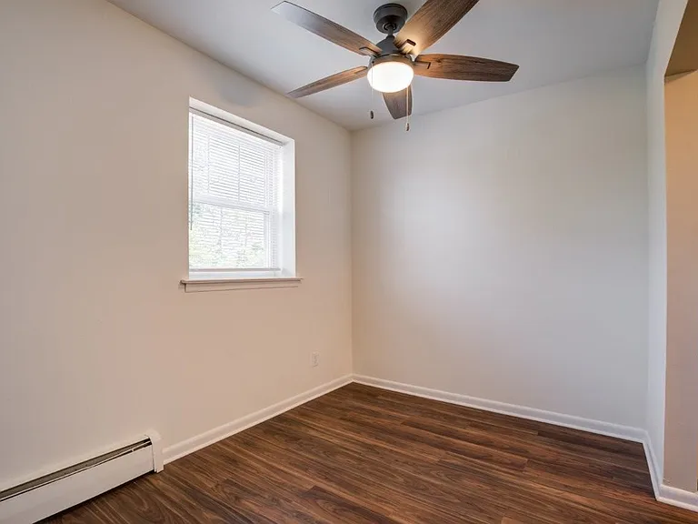 Carlwynne Manor Apartment Homes — Photo 14