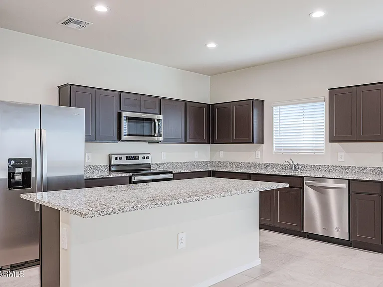 18456 W Chama Dr — Photo 3