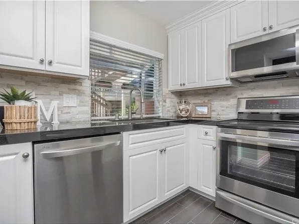 8 Corniche Dr, Dana Pt, CA