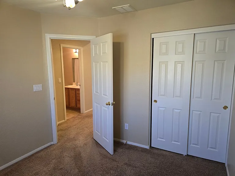 8300 Apple Spice St — Photo 33