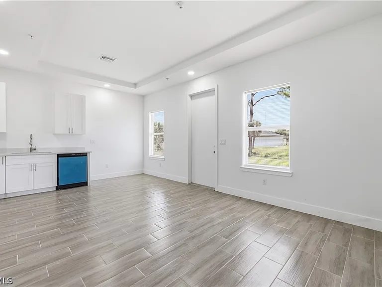 195 Rotonda Blvd W #C — Photo 14