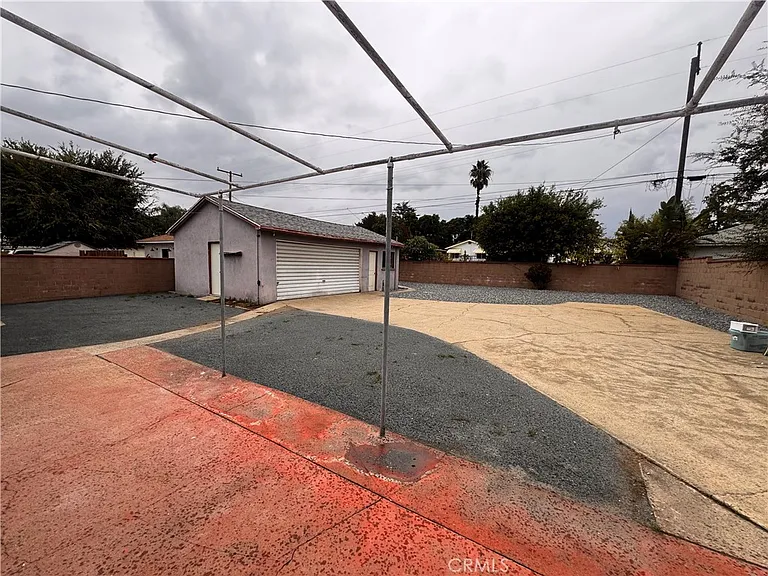 832 W Granada Ct — Photo 17