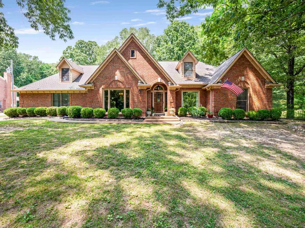 450 Stewart Rd, Eads, TN 38028