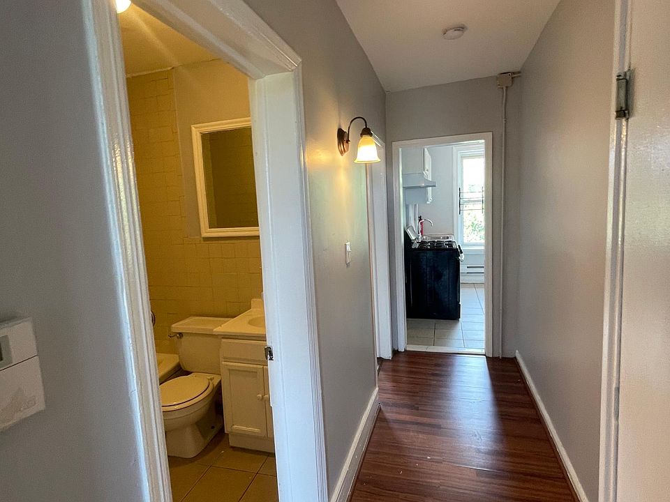 1st image of 587 Mlk Blvd APT 3
