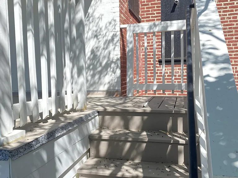 27 W Ferdinand St — Photo 18