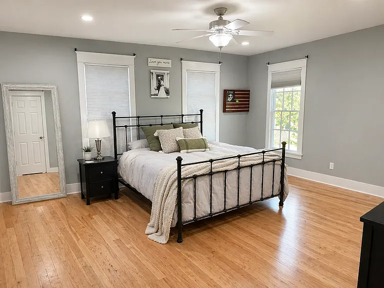 8032 W End Dr — Photo 16