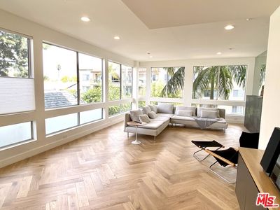 2237 S Bentley Ave APT 302, Los Angeles, CA, 90064