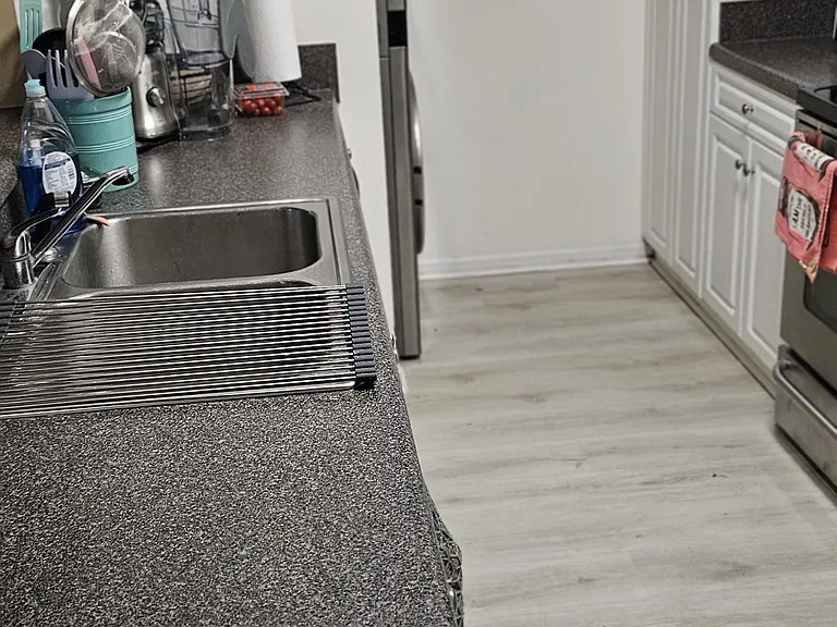5312 Elston Ln — Photo 3