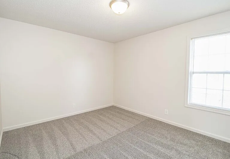 299 Raleigh Dr — Photo 8