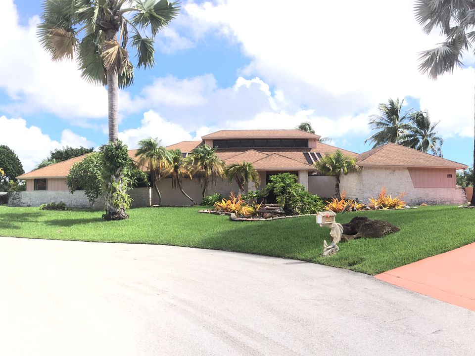 1st image of 16385 SW 86th Ct