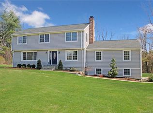 70 Pheasant Ridge Rd, Redding, CT 06896