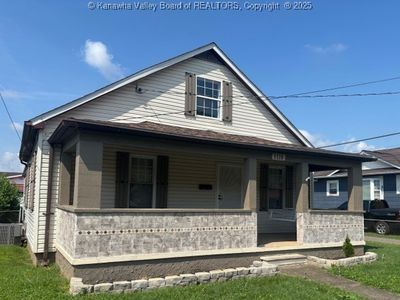 1110 Benamati Ave, Nitro, WV, 25143