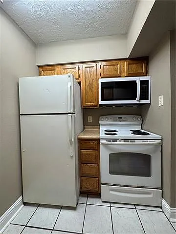 4218 Hessmer Ave #115 — Photo 3